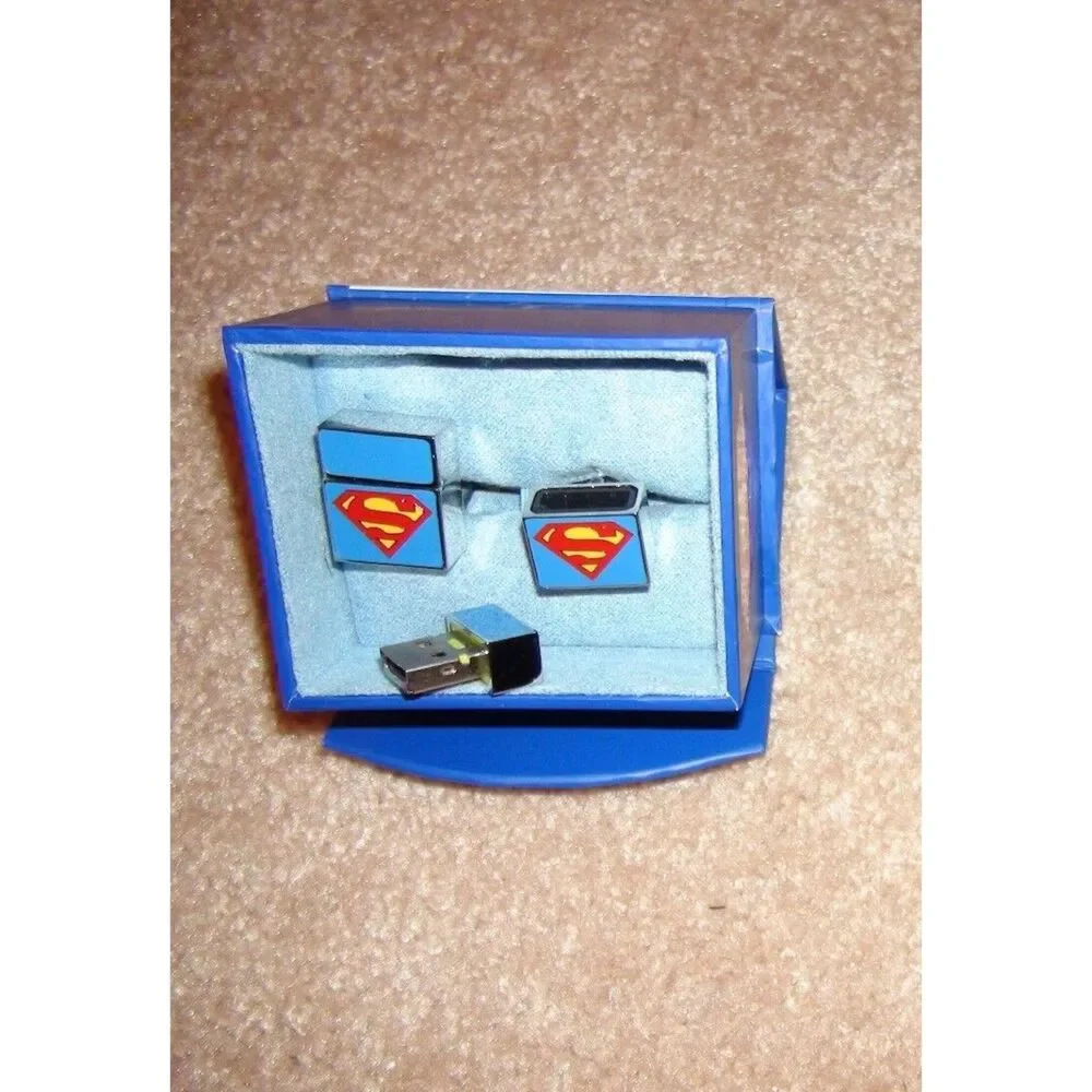Cufflinks DC Comics 4GB USB Flash Drive Superman